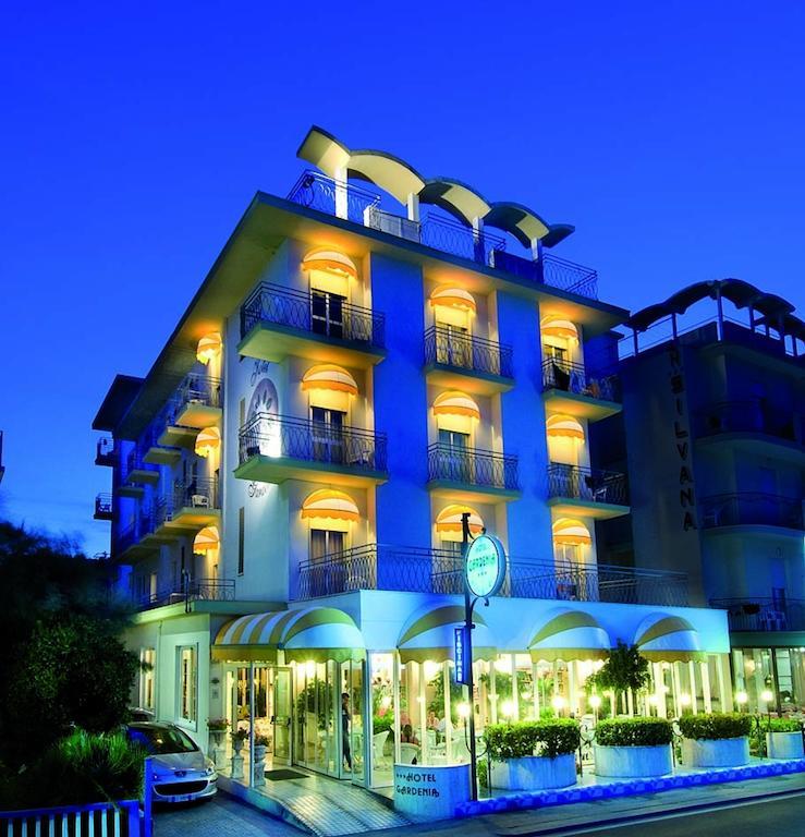 Hotel Gardenia Беллария-Иджеа-Марина Экстерьер фото